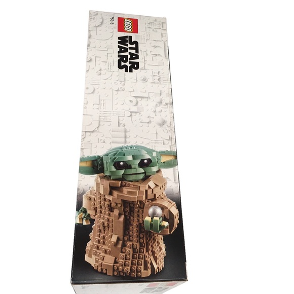 LEGO The Child 75318 Star Wars The Mandalorian Series Baby Yoda NEW IN BOX - Picture 4 of 6